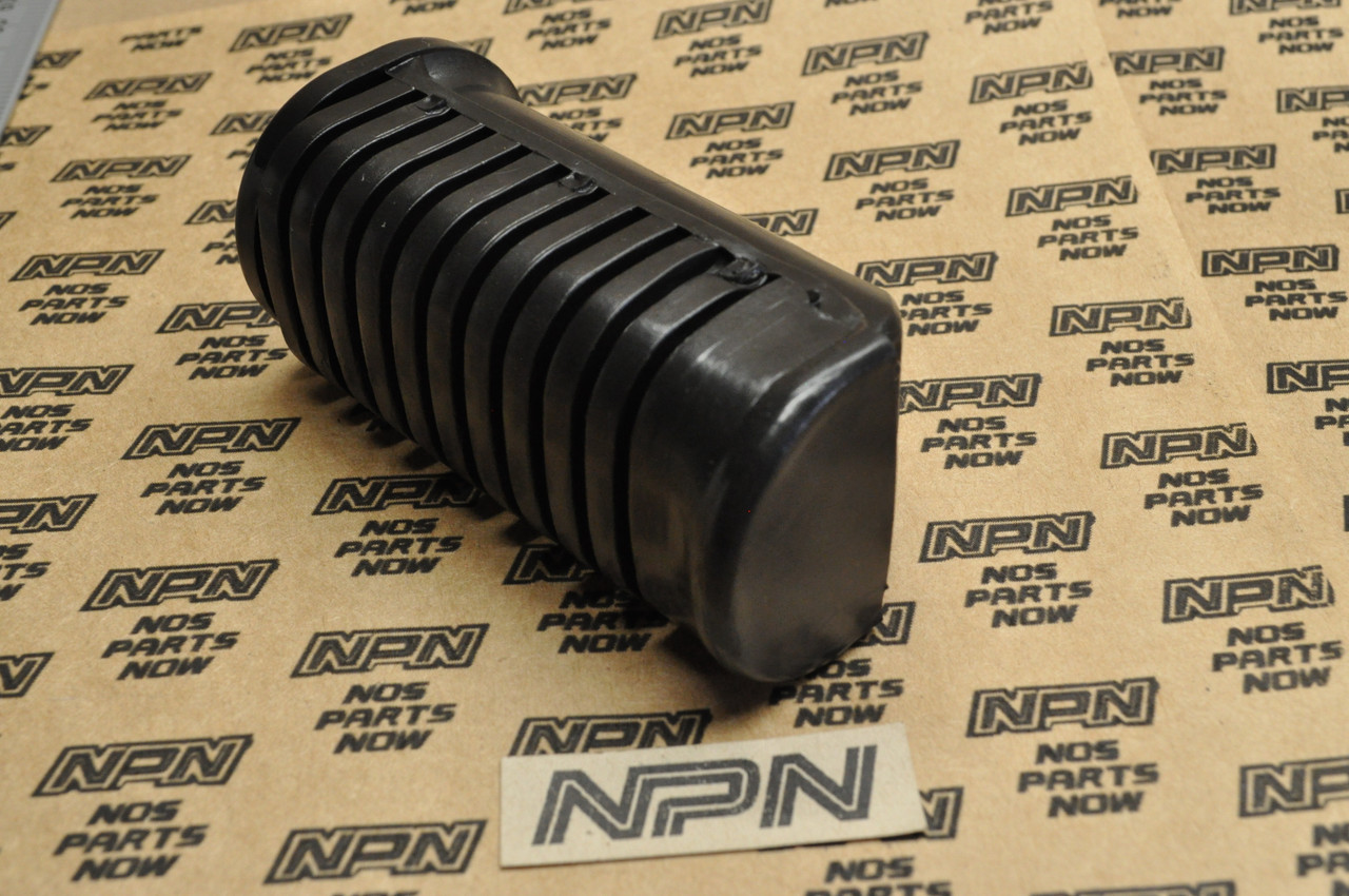 NOS Honda CB450 CB750 CB900 CM400 CX500 FT500 GL650 Peg Rubber 50661-425-670