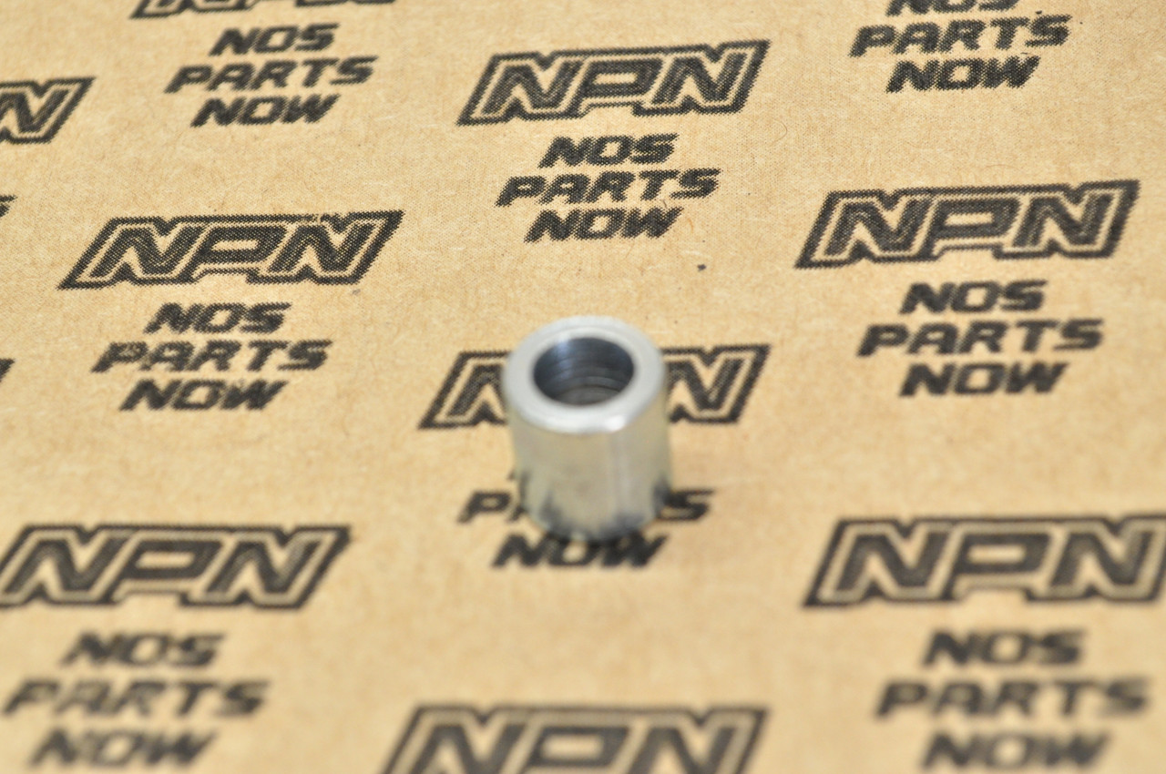 NOS Honda CB500 CB750 CB900 CX500 GL1100 GL1200 GL500 Collar 37243-323-700