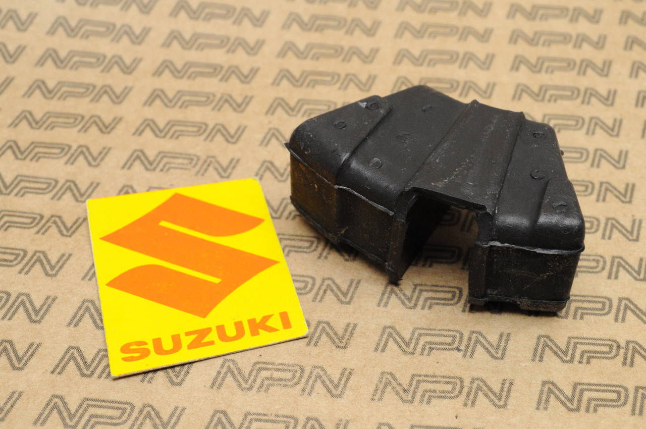 NOS Suzuki 1978-79 SP370 1980 SP400 Rear Hub Cushion 64650-32400