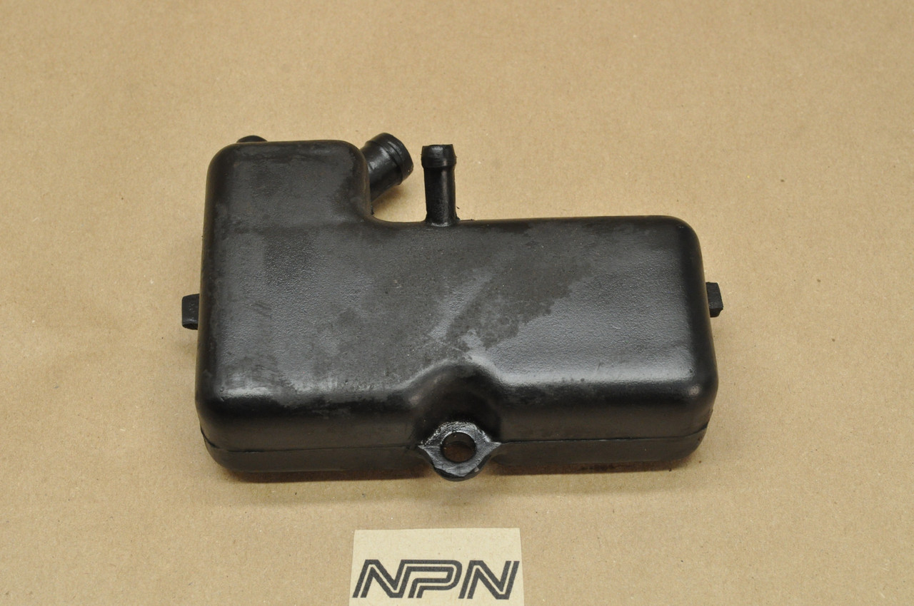 Vtg OEM Honda 1984 VF700 C 1982-83 VF750 C V45 Air Filter Breather Box Tank 17551-MB1-000