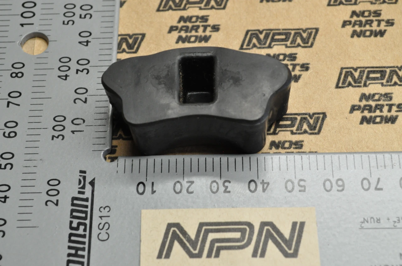 NOS Honda ATC70 CL70 CT70 XL70 XL75 XL80 XR75 XR80 Wheel Damper 41241-051-000