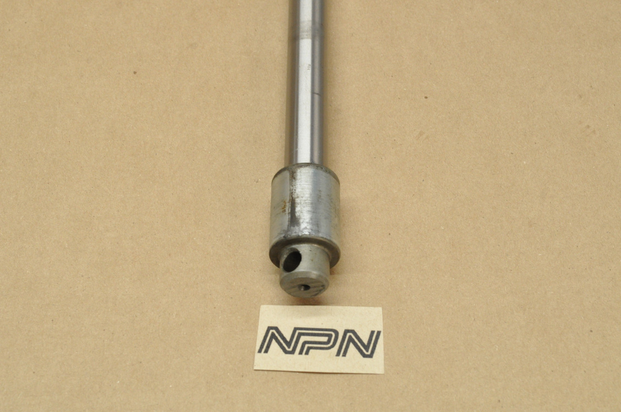 Vtg OEM Honda 1982 VF750 C VF750S V45 Magna Sabre Rear Wheel Axle Bolt 42301-MB0-000