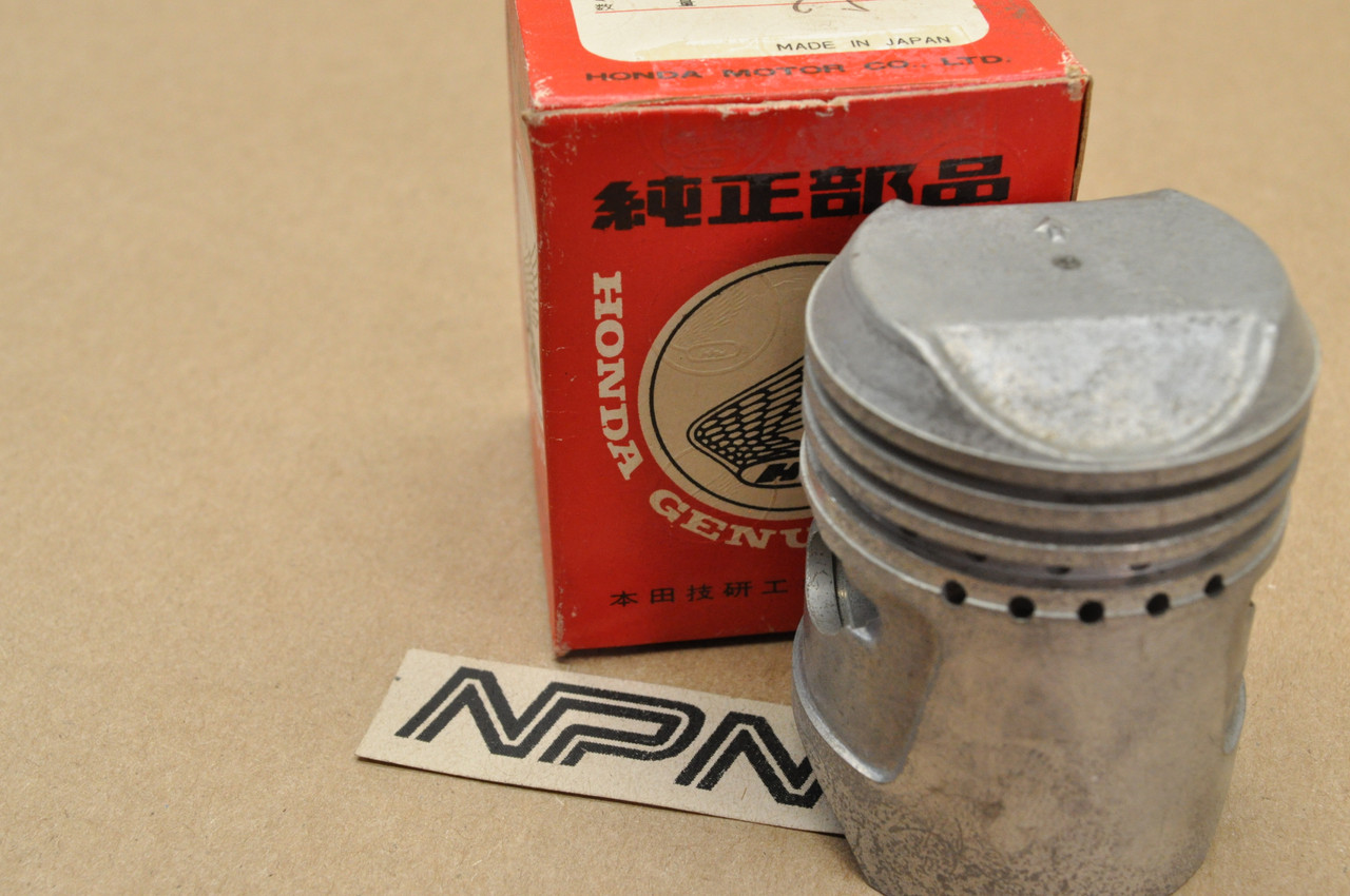 NOS Honda C110 CA110 Piston .75 Oversize 13104-011-010