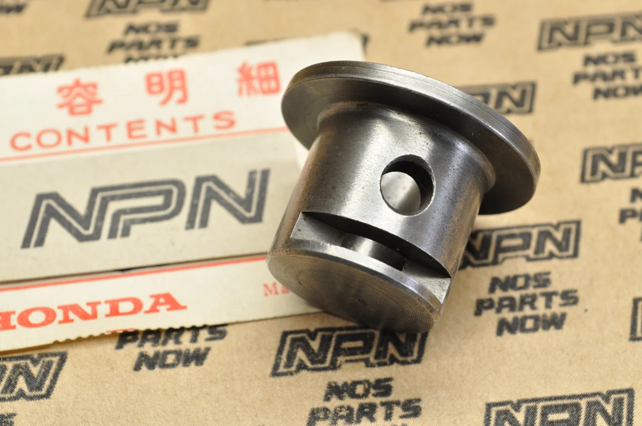 NOS Honda CA72 CA77 CB72 CB77 CL72 CL77 Kick Shaft Spindle Bushing 28258-259-010