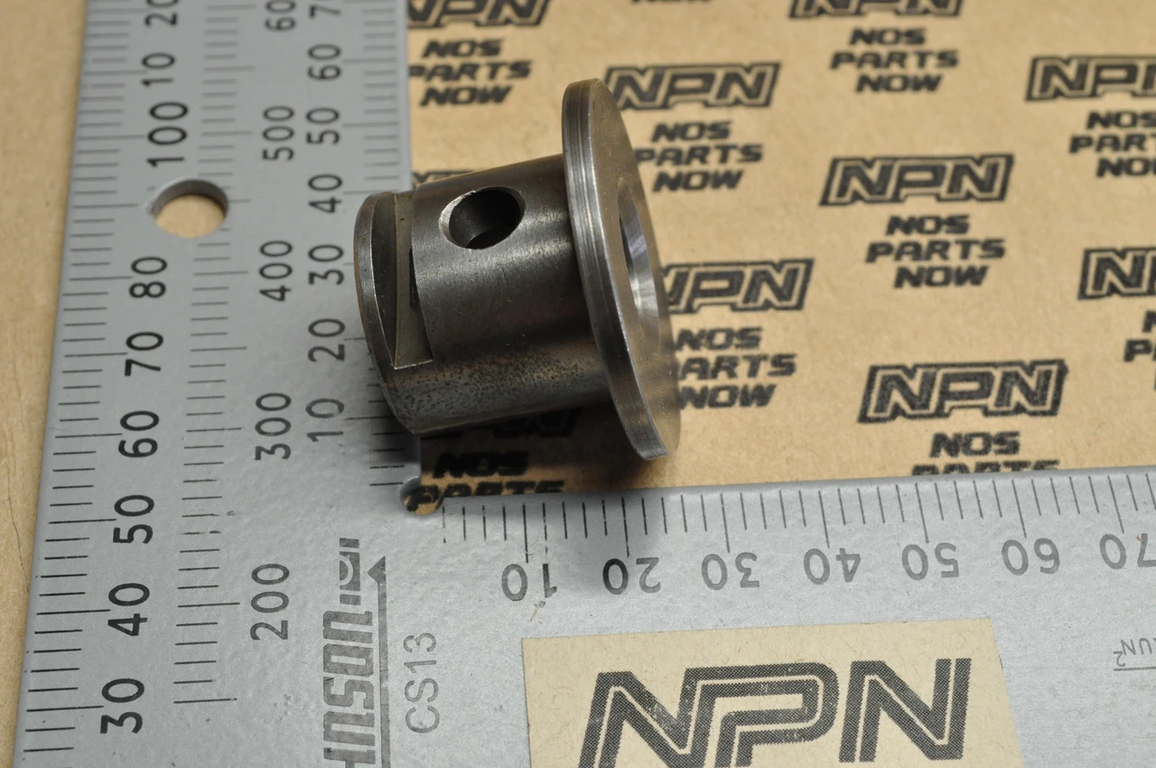 NOS Honda CA72 CA77 CB72 CB77 CL72 CL77 Kick Shaft Spindle Bushing 28258-259-010