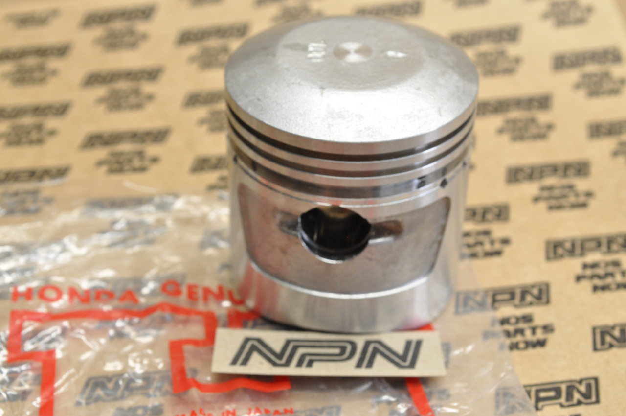 NOS Honda C200 CA200 CT200 Piston 1.00 Oversize 13105-030-000