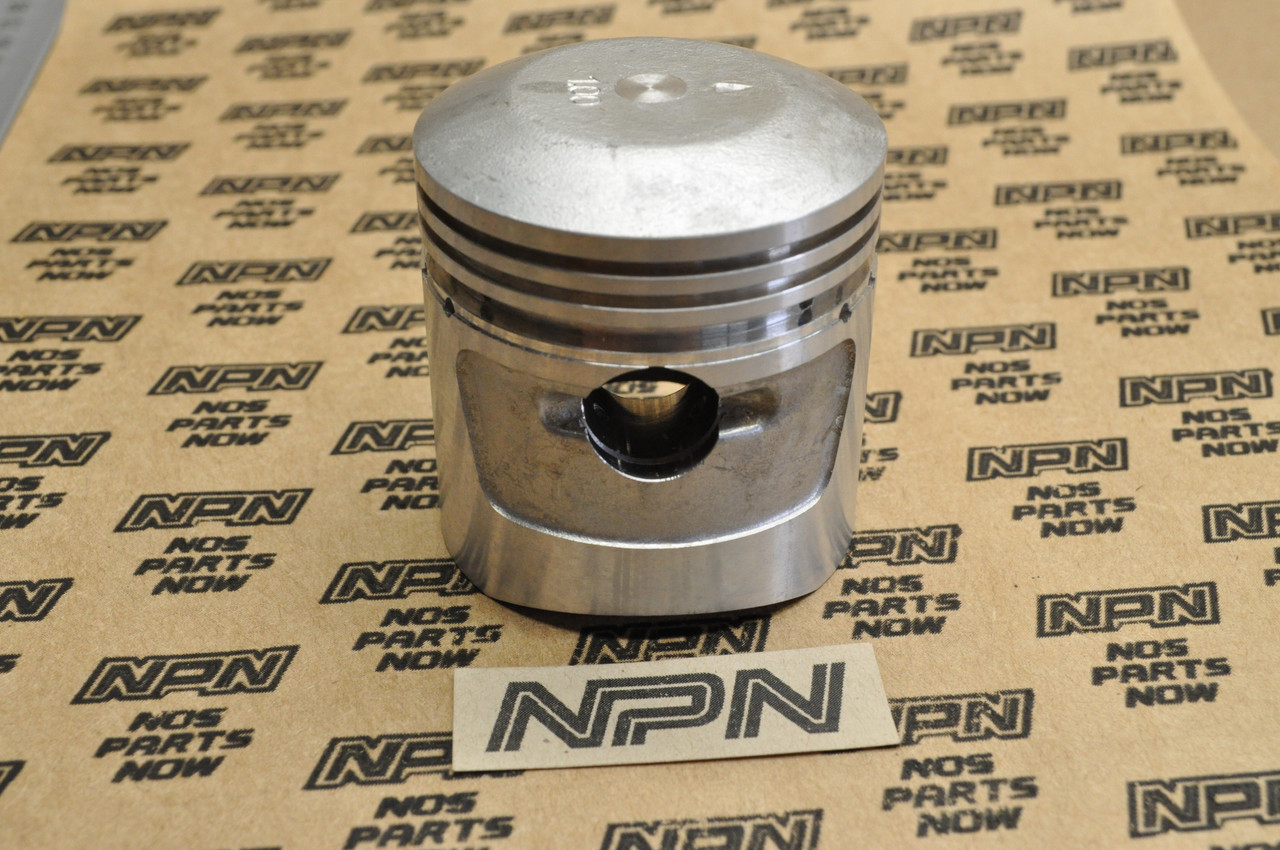 NOS Honda C200 CA200 CT200 Piston 1.00 Oversize 13105-030-000