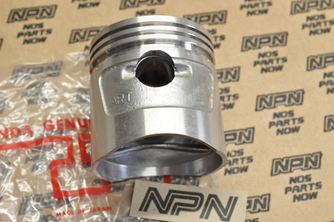 NOS Honda C200 CA200 CT200 Piston 1.00 Oversize 13105-030-000