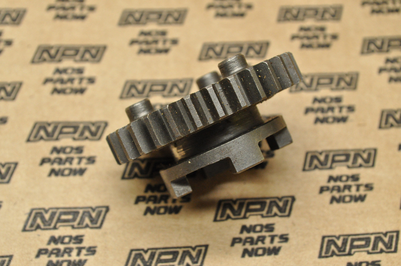 NOS Honda S65 Transmission Counter Shaft Second 2nd Gear 23441-035-810