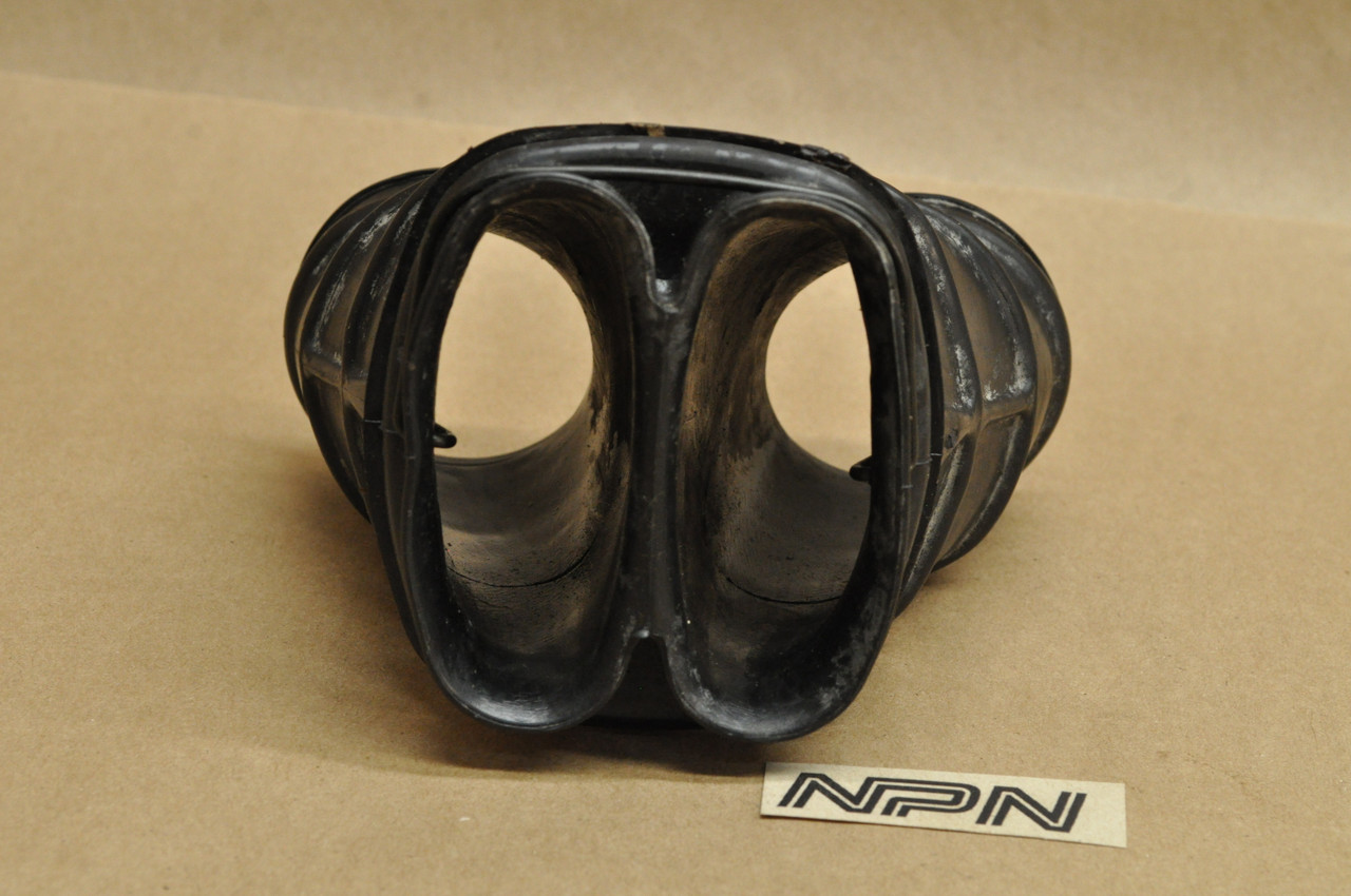 Vintage OEM Honda 1983 CB550 SC Nighthawk Left Air Intake Boot Tube 17254-ME4-300