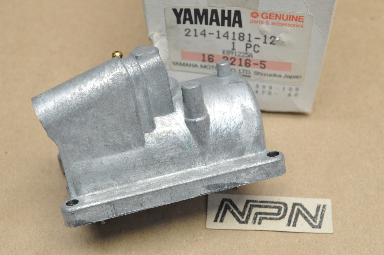 NOS Yamaha DT1 DT2 DT3 RT2 RT3 Carburetor Float Bowl Body Chamber 214-14181-12