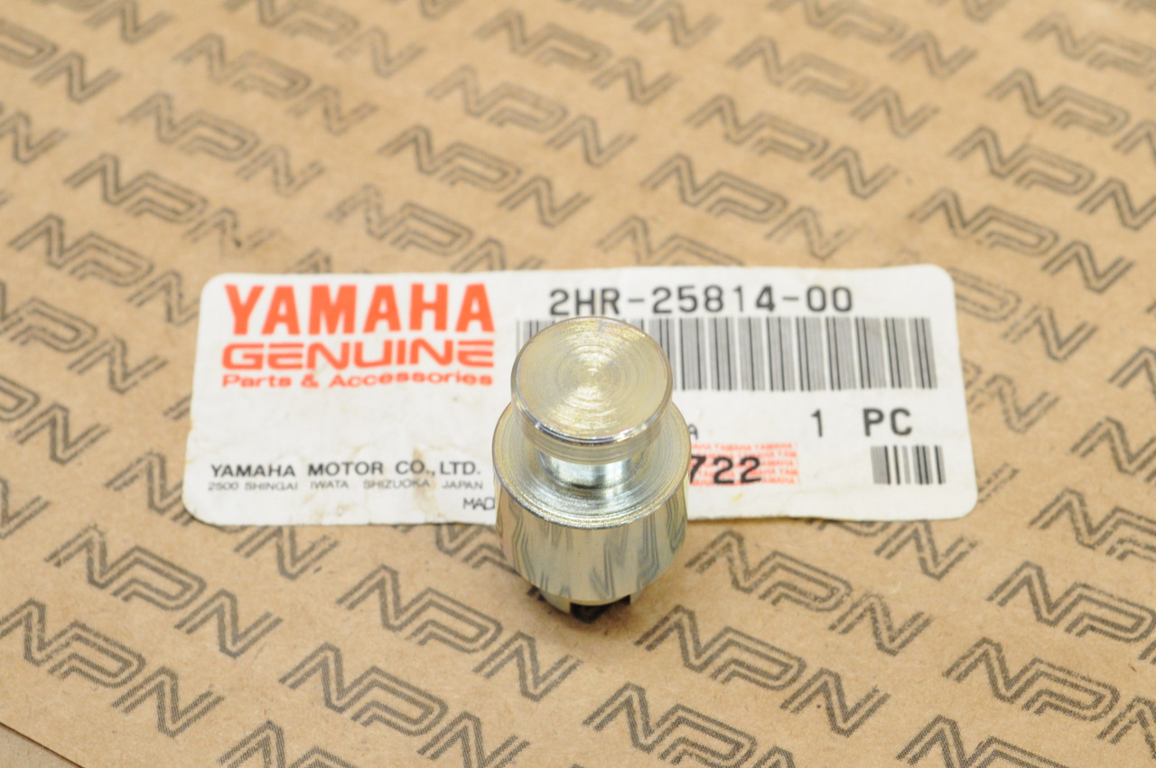 NOS Yamaha 1987-98 YFM350 1993-98 YFM400 Front Brake Piston 2HR-25814-00