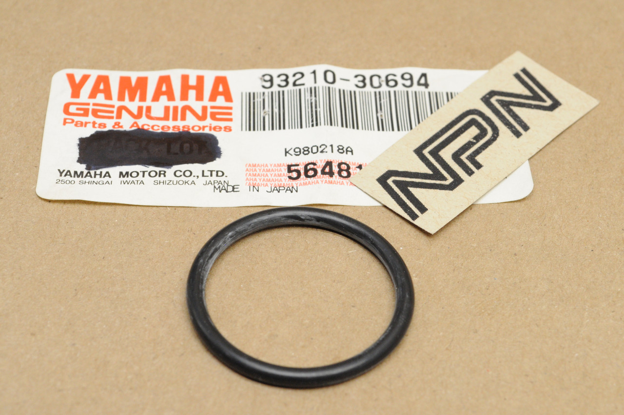 NOS Yamaha FZX700 FZ750 FZR1000 XJ700 Water Pump O-Ring 93210-30694