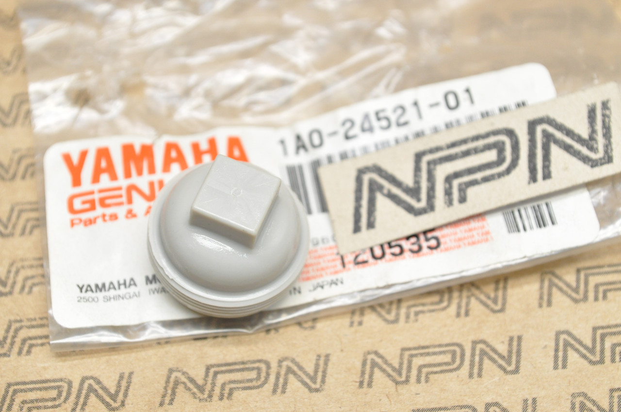 NOS Yamaha DT250 DT400 MX175 RD400 YL2 YT125 YT175 Filter Cup 1A0-24521-01
