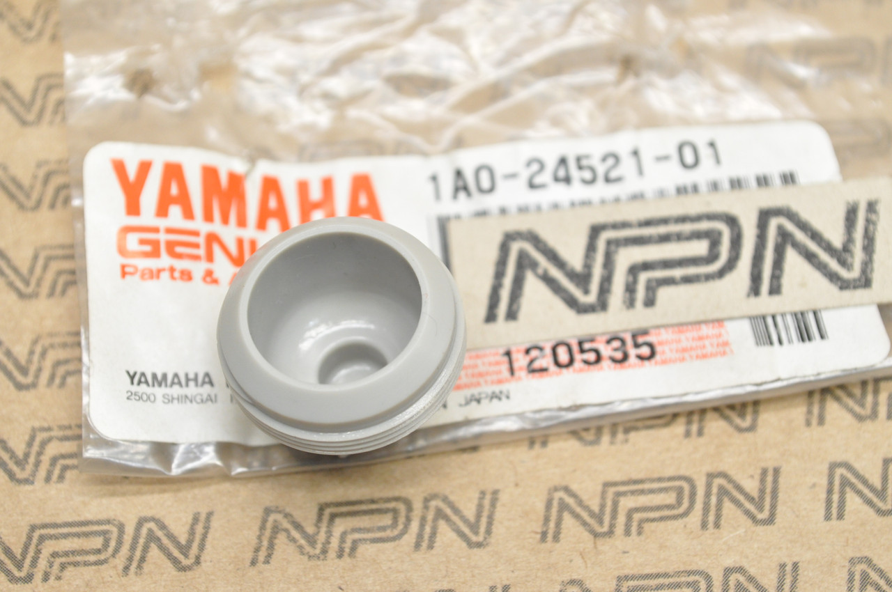 NOS Yamaha DT250 DT400 MX175 RD400 YL2 YT125 YT175 Filter Cup 1A0-24521-01