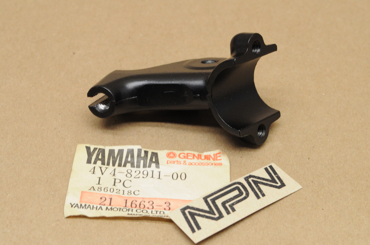 NOS Yamaha BW200 IT490 TZ250 YTM200 YZ250 Lever Perch Holder 4V4-82911-00
