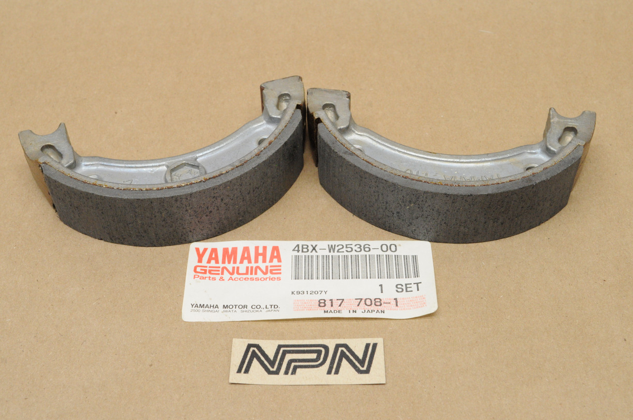 NOS Yamaha 1992-01 CY50 Jog CW50 Zuma Rear Wheel Brake Shoe Set