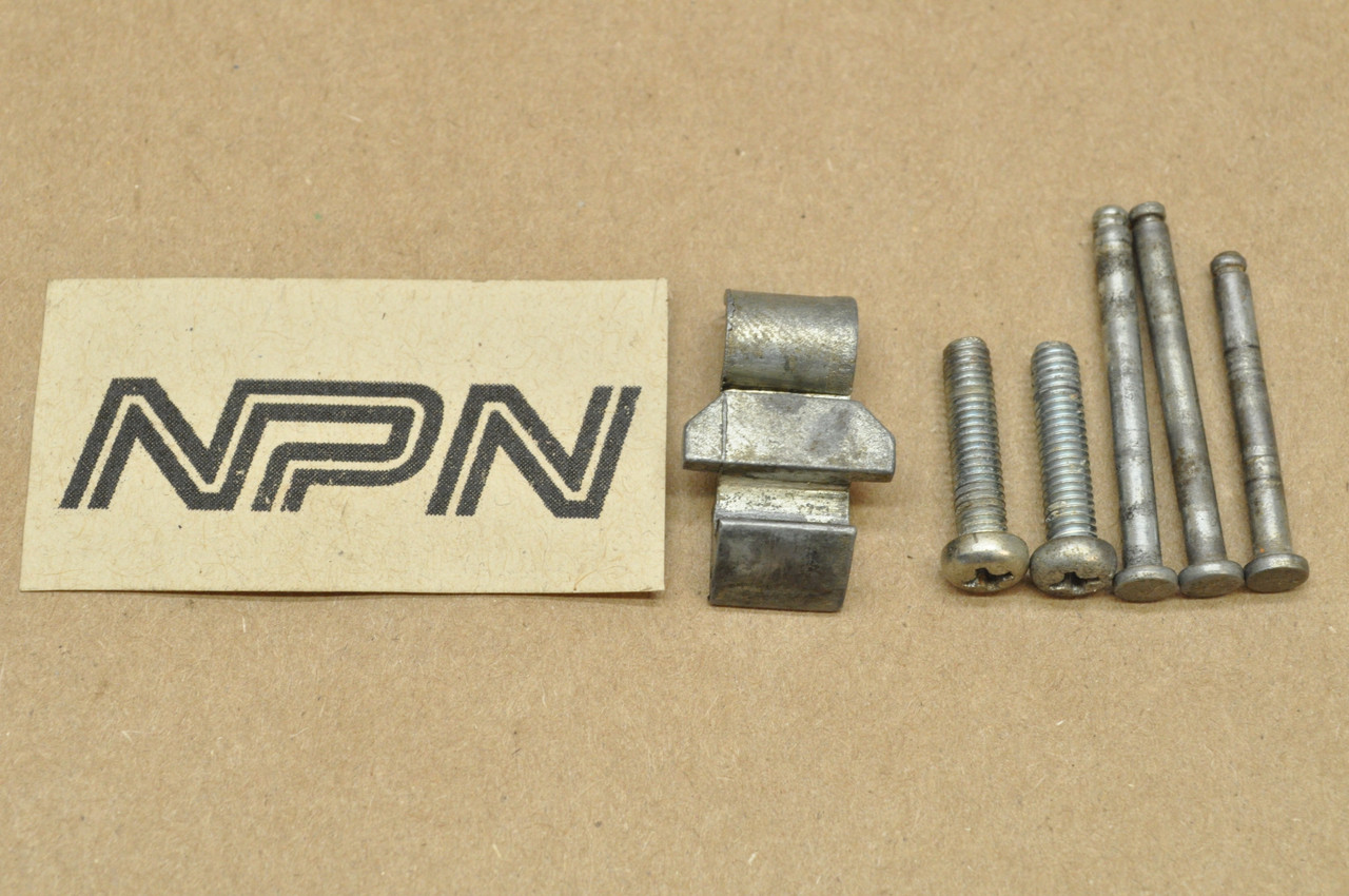 Vtg OEM Yamaha RD250 RD350 TX500 TX650 TX750 XS2 XS650 Gas Cap Hook Lot 341-24628-00