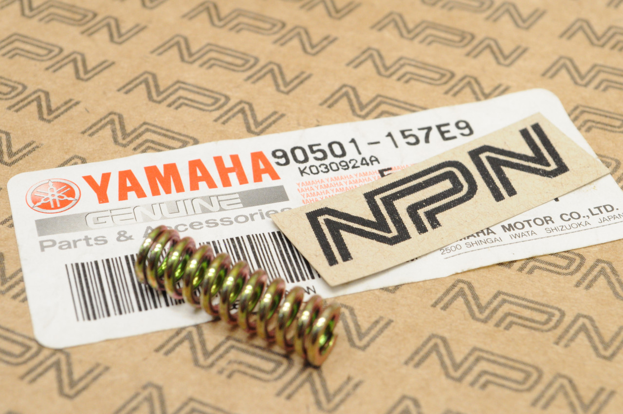 NOS Yamaha 1988-95 YFM350 1988 YFP350 Reverse Lever Spring 90501-157E9