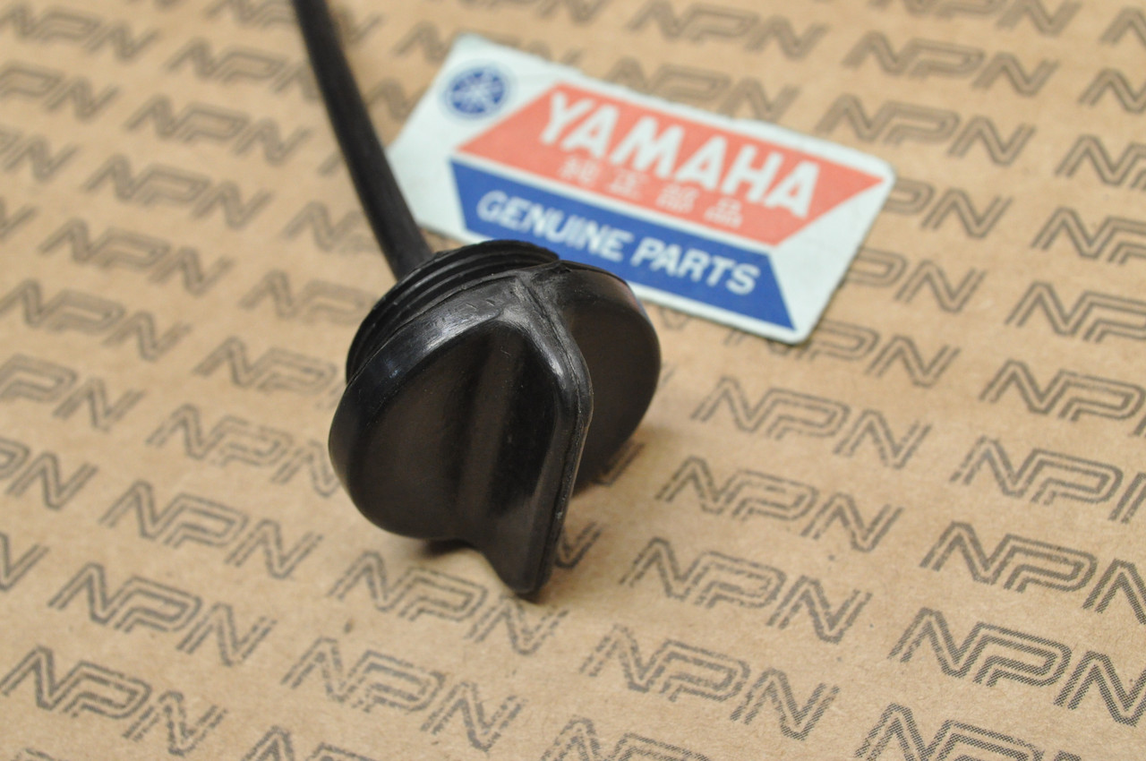 NOS Yamaha 1968-71 DT1 1970-71 RT1 Oil Level Dipstick Plug 214-15363-00