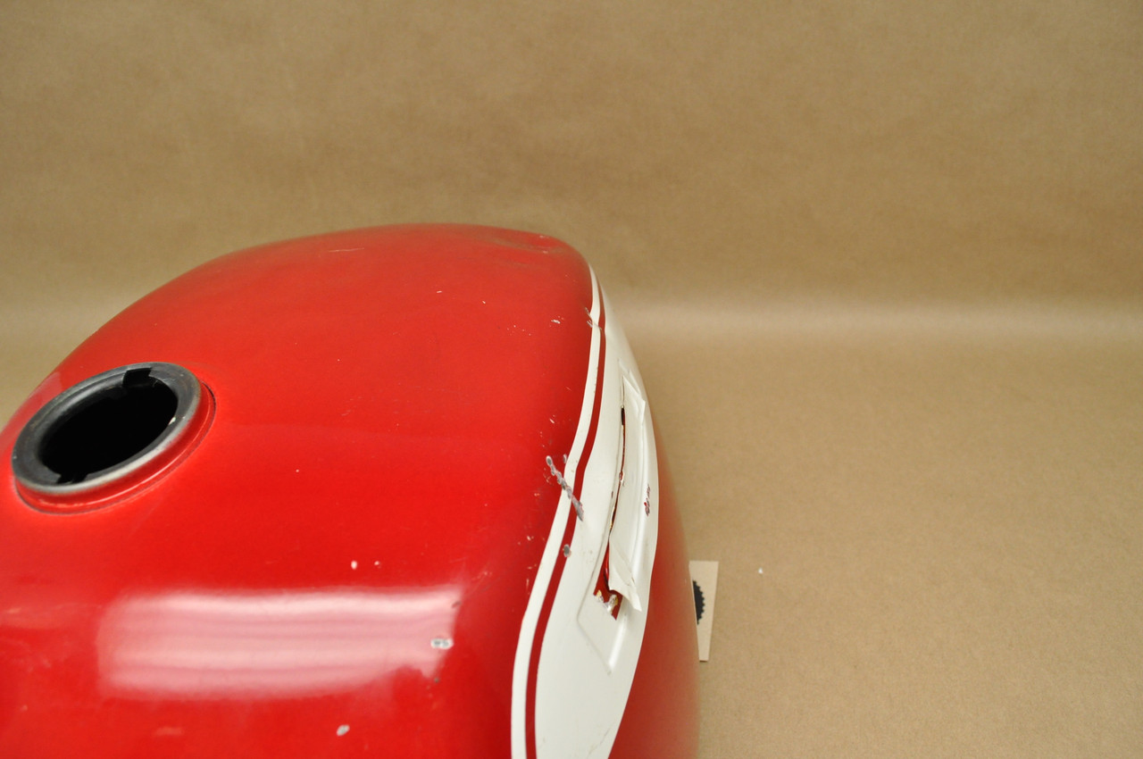 NOS Honda SL175 K1 Fuel Gas Tank Light Ruby Red 17500-334-670 JM