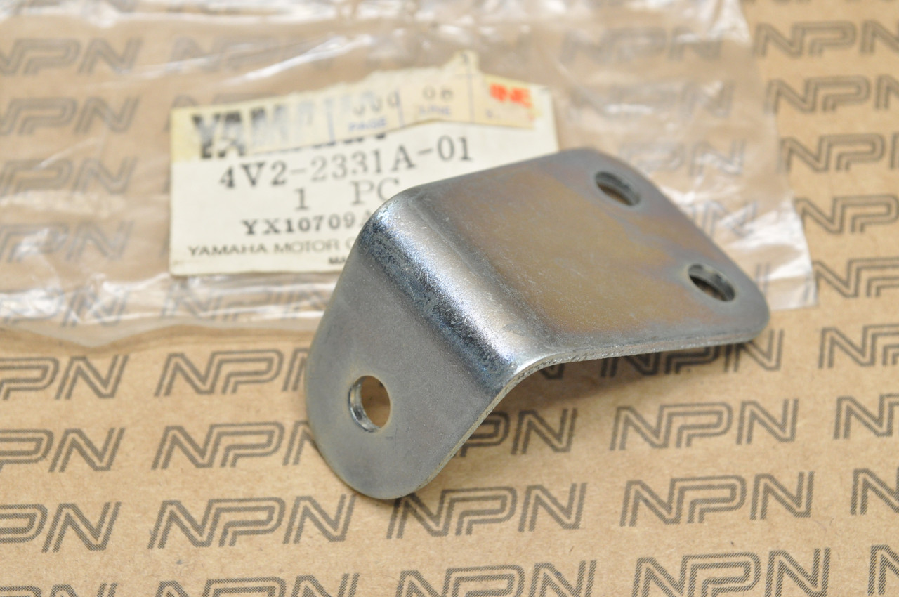 NOS Yamaha 1981 YZ125 Radiator Stay Support Bracket 4V2-2331A-01