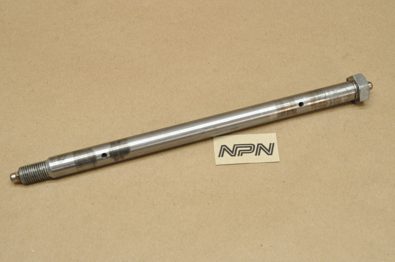 Vtg OEM Yamaha DS6 DS7 R3 R5 RD250 RD350 RD400 YM1 YR1 YR2 Shaft Bolt 156-22141-00