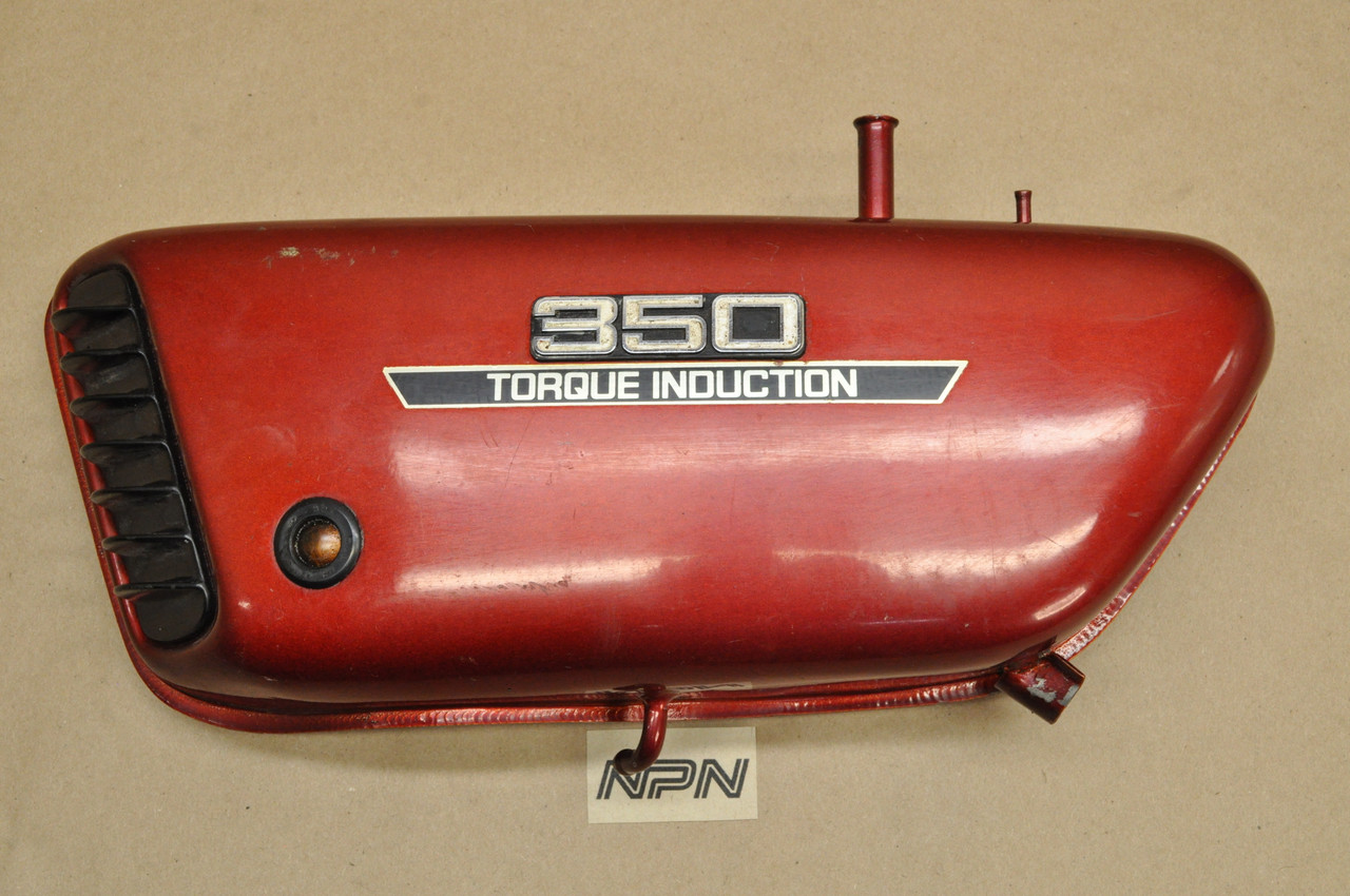 Vintage OEM Yamaha 1973-75 RD350 Oil Tank w/ Emblem Badge 360