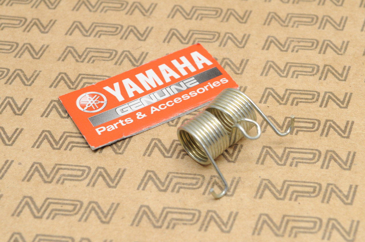 NOS Yamaha AT1 ATMX CT1 DT1 GTMX HT1 R5 XS2 Seat Lever Spring 214-24758-00