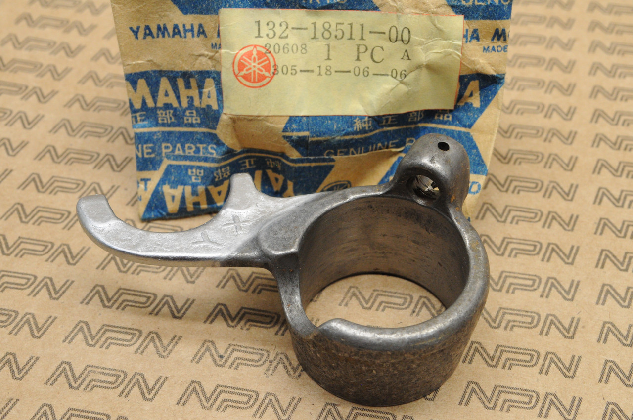NOS Yamaha 1966-67 YL1 Gear Shift Fork #1 132-18511-00