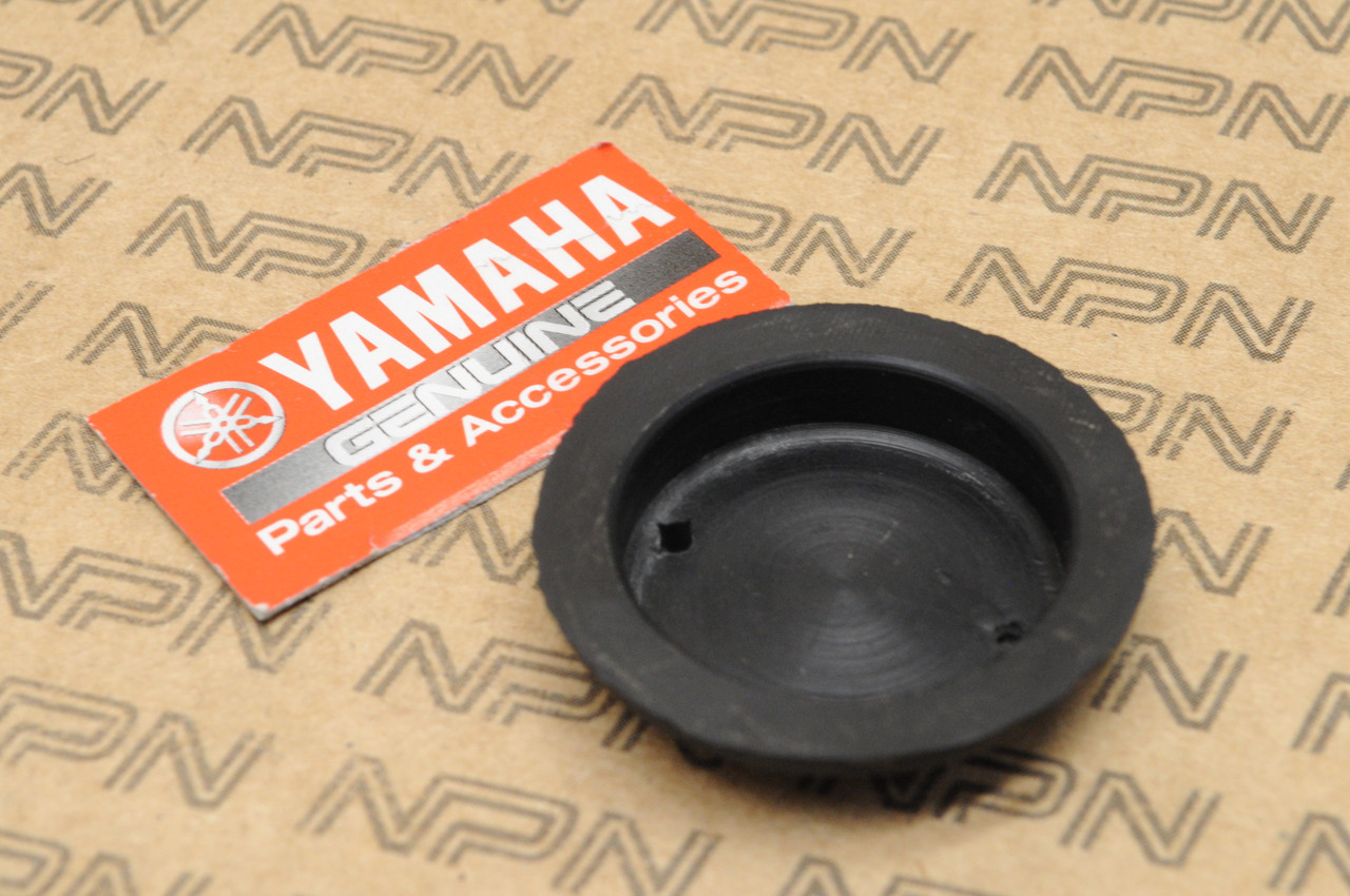 NOS Yamaha 1976 LB80 Chappy Fuel Gas Tank Plate Gasket 439-24615-00