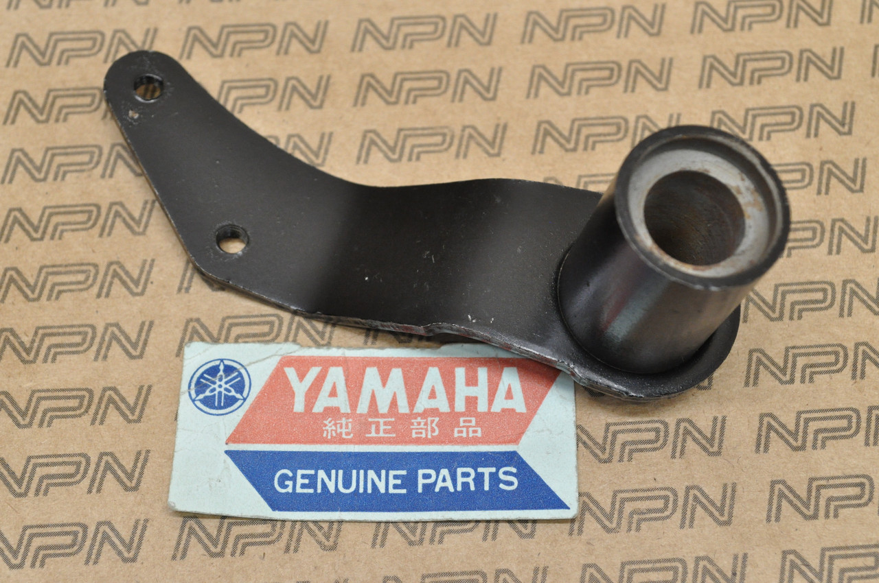 NOS Yamaha 1979-80 IT250 1979 IT400 1980 IT425 Chain Tensioner Arm 1W6-22179-00