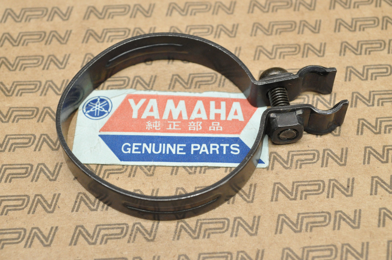 NOS Yamaha 1980 IT125 1977-79 YZ100 Boot Clamp Cable Holder 2K5-23318-00