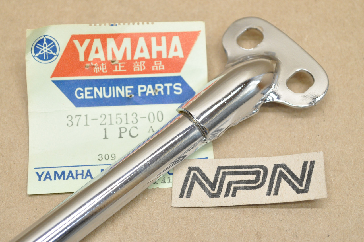 NOS Yamaha 1973-74 TX500 1975 XS500 Front Fender Stay Bracket 371-21513-00