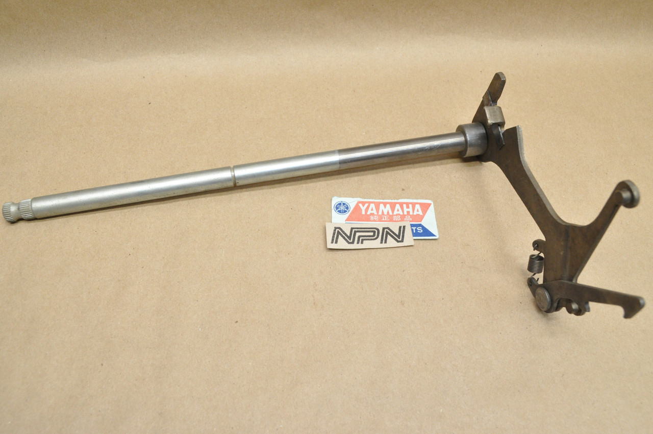 NOS Yamaha 1967-71 R3 TR2 YR1 YR2 Gear Shift Change Shaft 168-18101-02