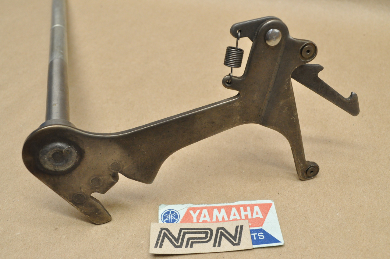 NOS Yamaha 1967-71 R3 TR2 YR1 YR2 Gear Shift Change Shaft 168-18101-02