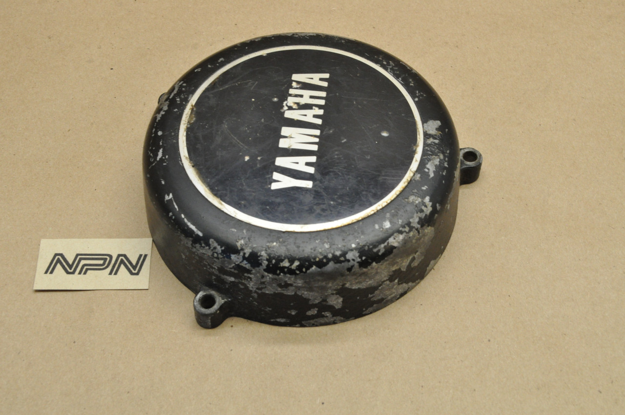 Vtg OEM Yamaha 1973-75 RD250 RD350 Generator Stator Magneto Cover w/ Emblem 360-15415-01