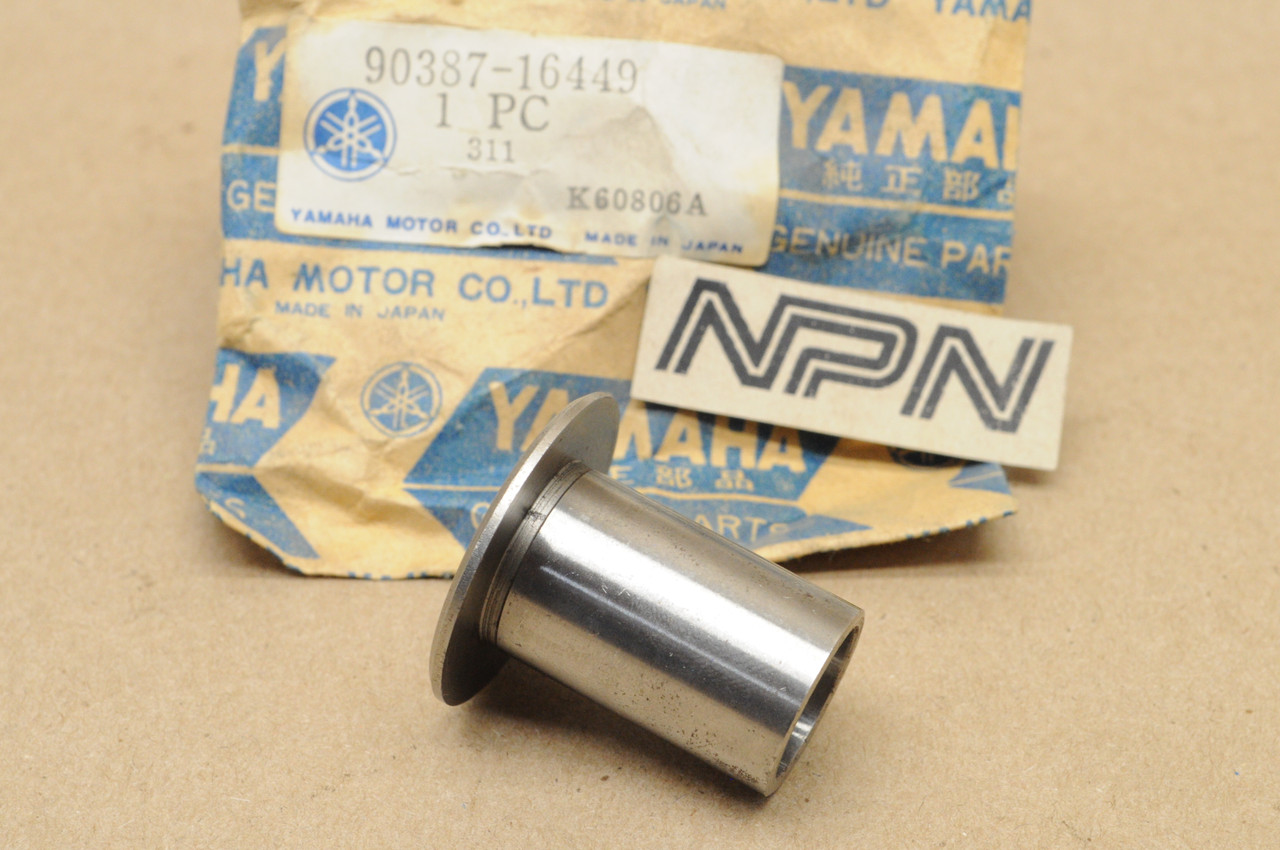 NOS Yamaha 1974 YZ250 YZ360 Swing Arm Collar 90387-16449