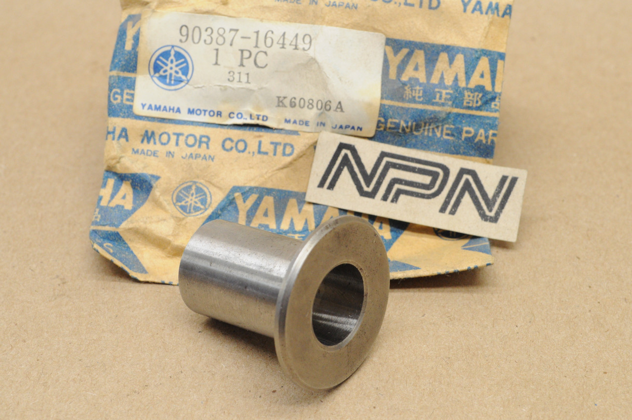 NOS Yamaha 1974 YZ250 YZ360 Swing Arm Collar 90387-16449