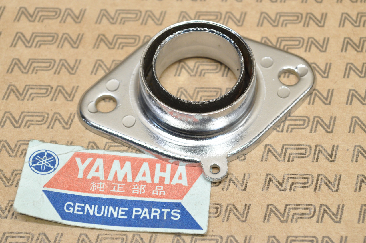 NOS Yamaha 1974-75 MX100 Muffler Exhaust Pipe Ring Nut 403-14612-00