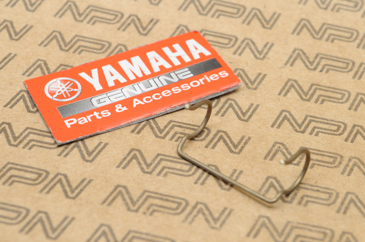 NOS Yamaha 1976 TY175 Crank Case Cover Clamp 90465-10033
