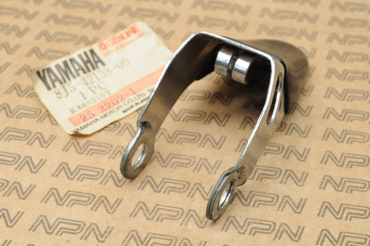 NOS Yamaha 1980-1982 YT125 Tri Moto Throttle Lever 8J5-42138-00