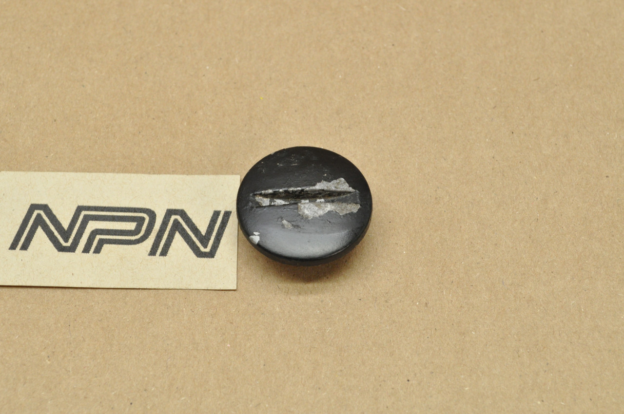 Vtg OEM Honda ATC125 ATC200 TRX125 TRX200 Inspection Timing Cap Plug 90081-958-680