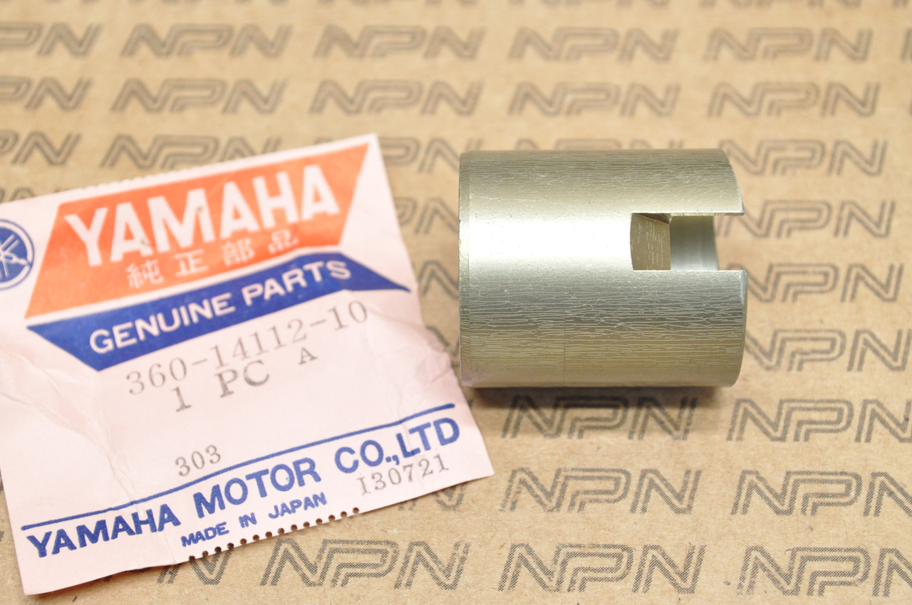 NOS Yamaha 1974-75 MX100 Carburetor Throttle Slide Valve 360-14112-10
