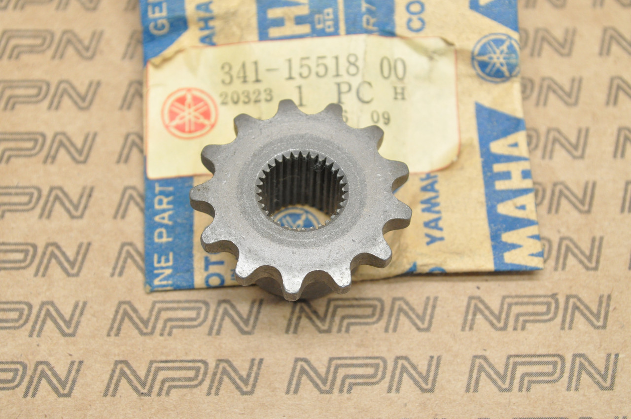 NOS Yamaha 1973-74 TX750 Starter Motor Sprocket 341-15518-00