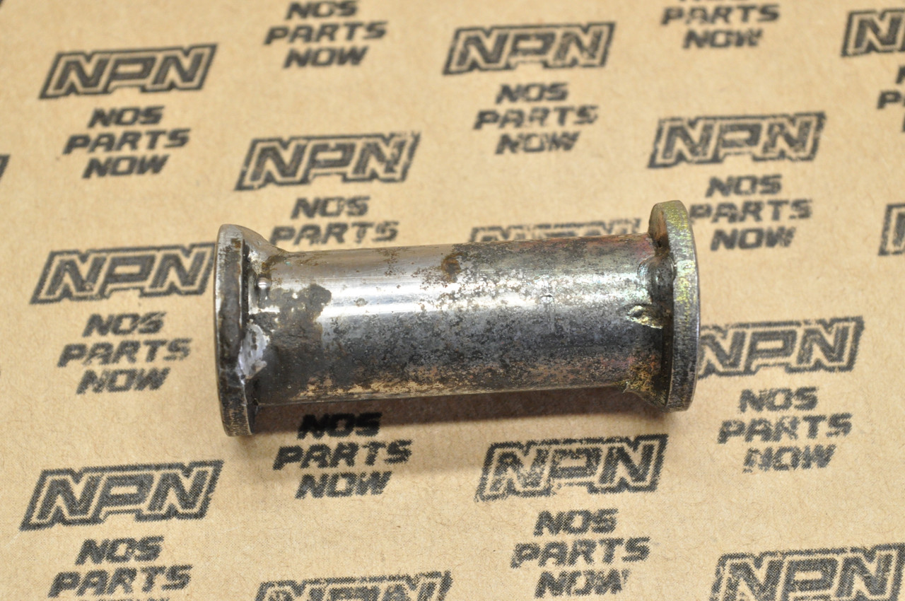 Vtg OEM Honda ATC200 Big Red TRX200 Left Engine Motor Mount Collar 50250-958-680