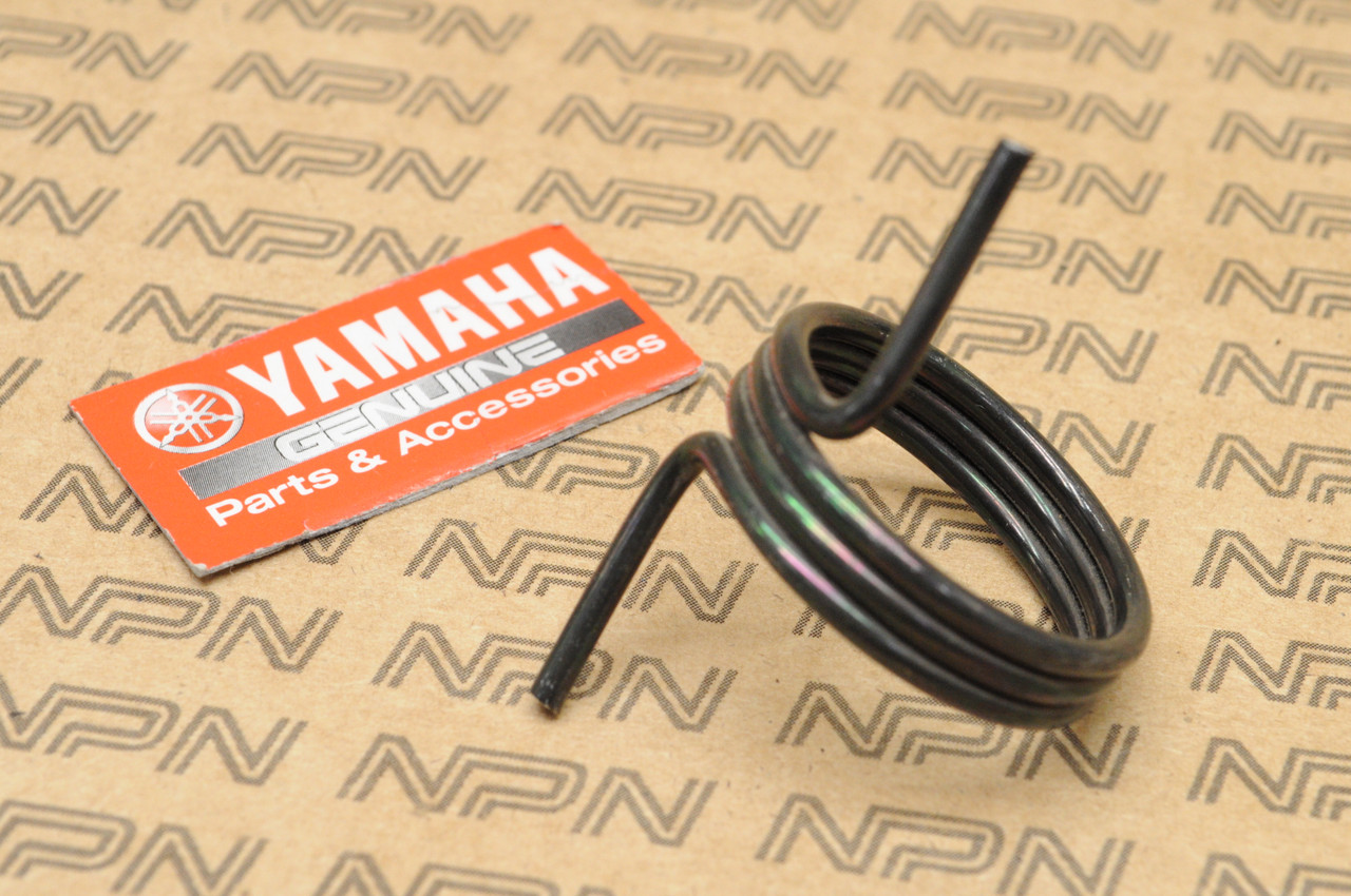 NOS Yamaha 1976-81 TT500 XT500 Foot Peg Rest Torsion Spring 90508-26277