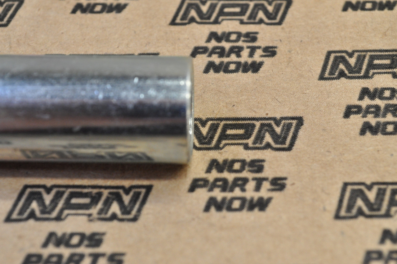 NOS Yamaha 1965-66 YDS3 Wire Cable Connector Cylinder 156-26261-00