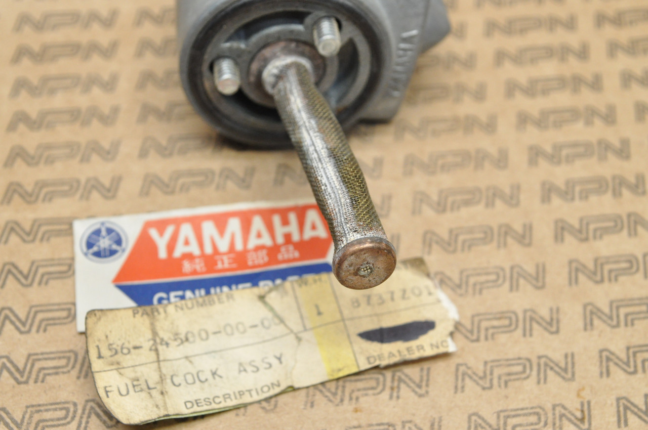 NOS Yamaha 1965-66 YDS3 YM1 Gas Fuel Petcock Valve Assembly 156