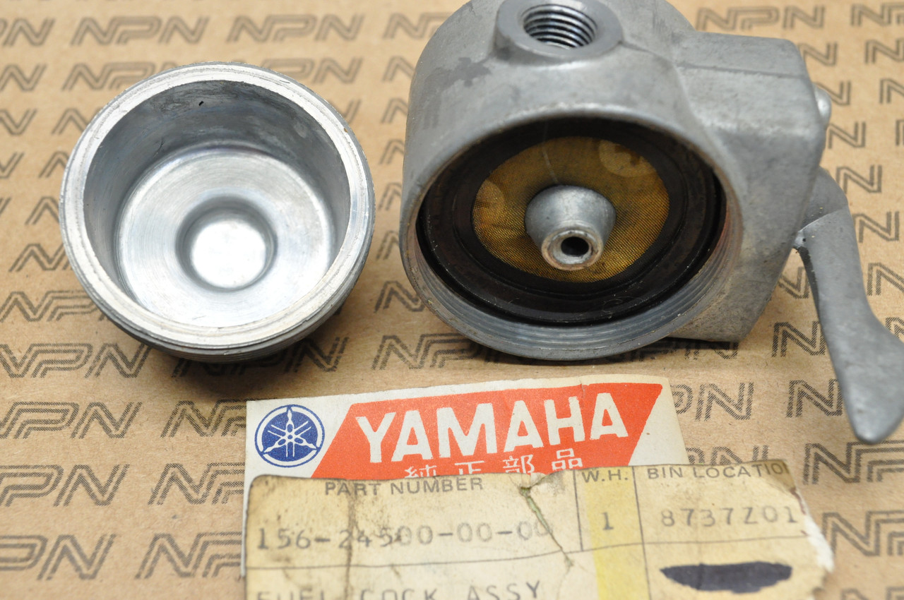 NOS Yamaha 1965-66 YDS3 YM1 Gas Fuel Petcock Valve Assembly 156